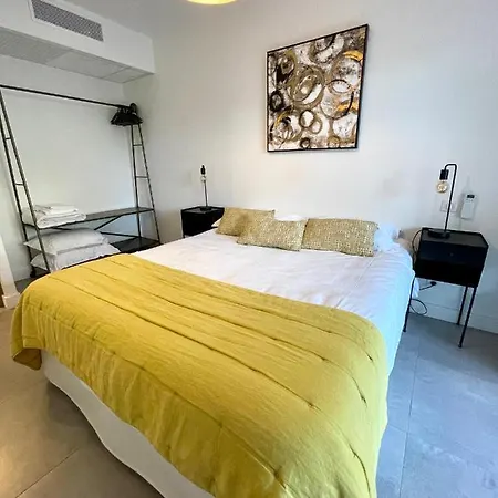1 Monte Stella Apartment *